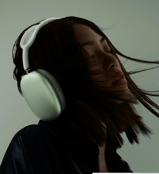 سماعات AirPods Max