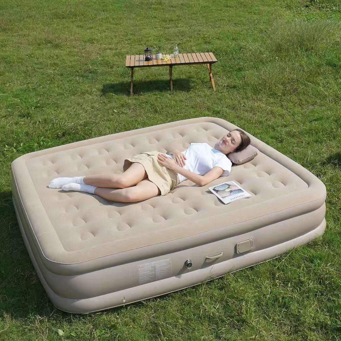Inflatable Air Mattress with Built-in Pump