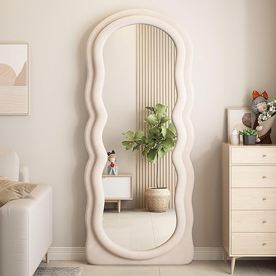 مرآة بطول كامل